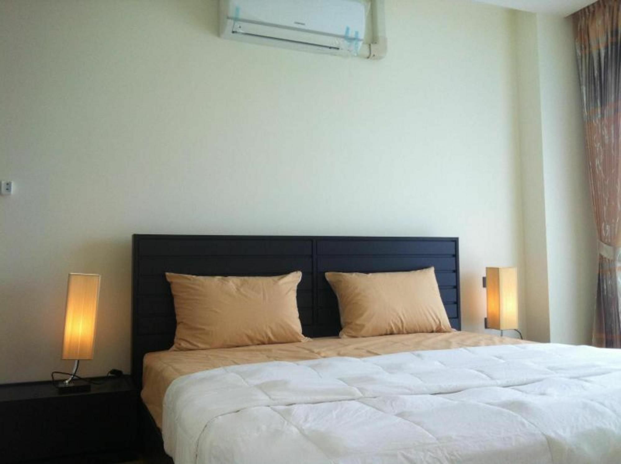 Apartamento Goldstone Residency Patong , Phuket Exterior foto
